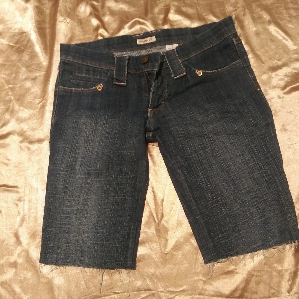 Frankie B.  Jean Shorts